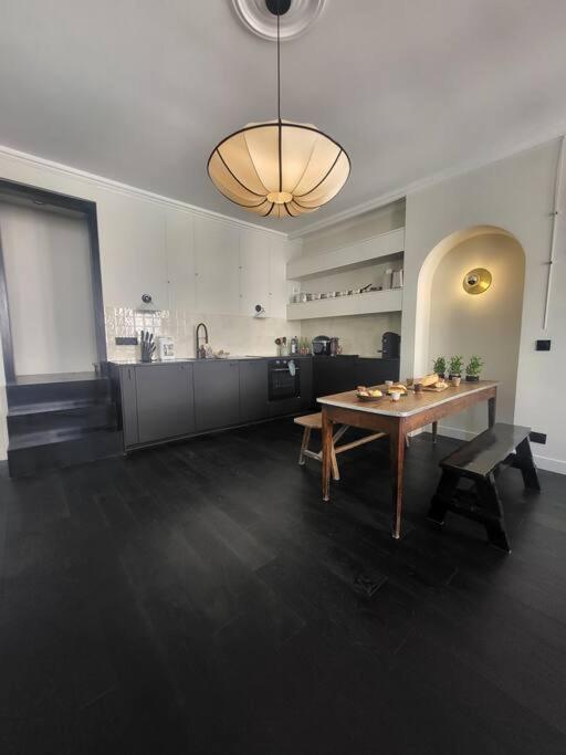 Suite Versailles Quartier Saint-Louis 6 Personnes Εξωτερικό φωτογραφία